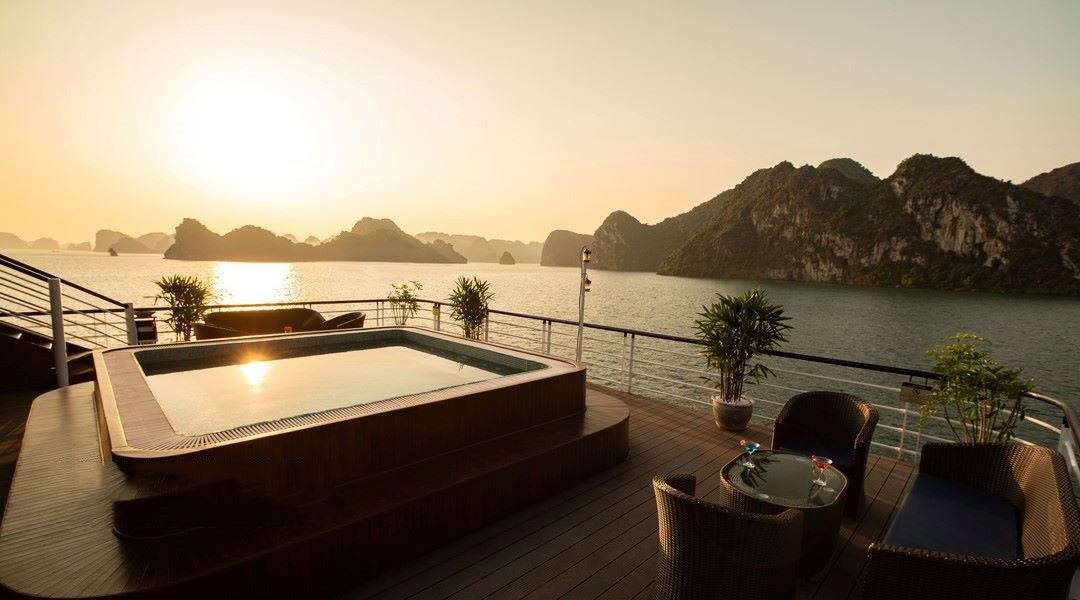 HNG03B – Halong 3D2N-La Casta Regal Cruise 5 Star