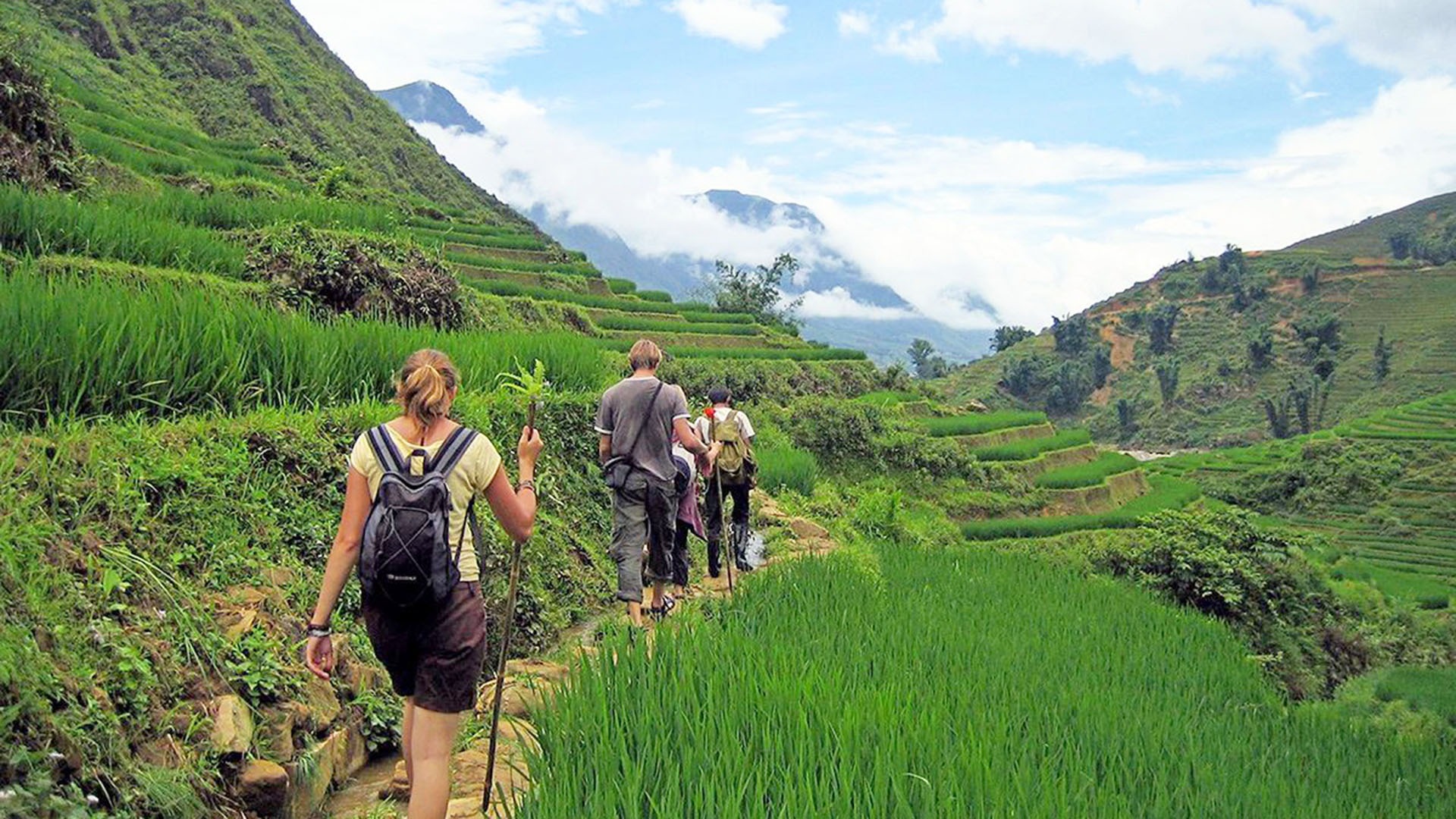 Sapa by bus 3 days – 2 nights Bac Ha Market (2 nights in hotel – Depart on Friday, Saturday) GS6